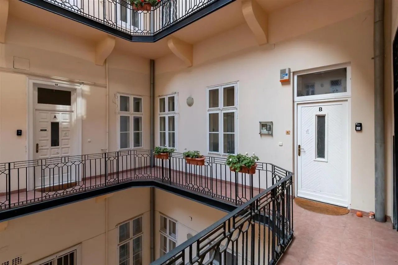 Timber Town Apartment Budapešť